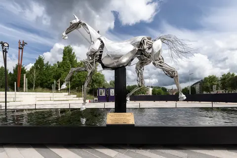 Zeus Agora
